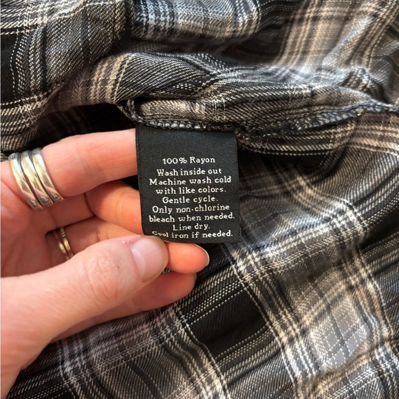 Rock & Republic Black and Gray Plaid Shirt - Picture 6 of 10